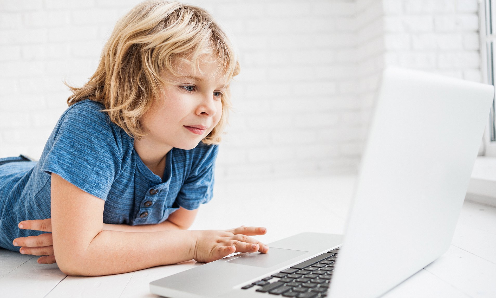 Online Child Safety – Tips to Keep your Child Safe Online